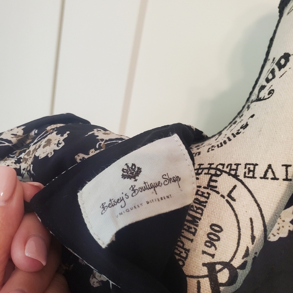 Gorgeous Floral Tiered Maxi Dress-NWT - Picture 7 of 10